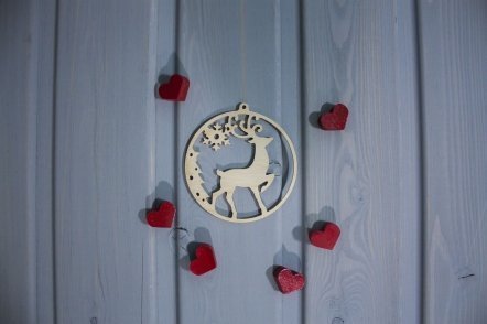 Игрушка на елку 