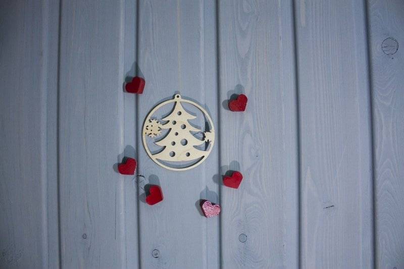 Игрушка на елку 