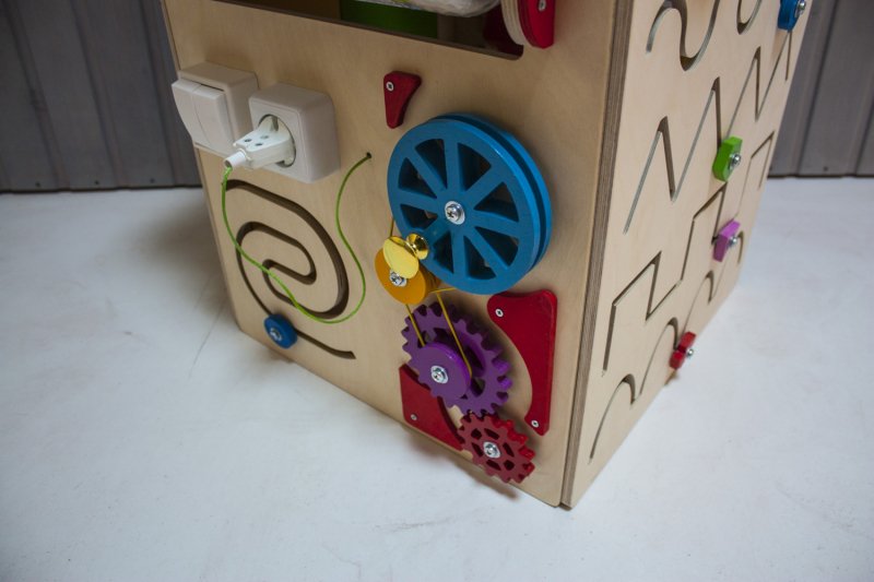 Бизиборд Дом