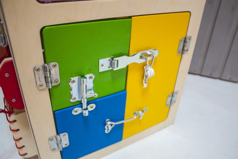 Бизиборд Дом