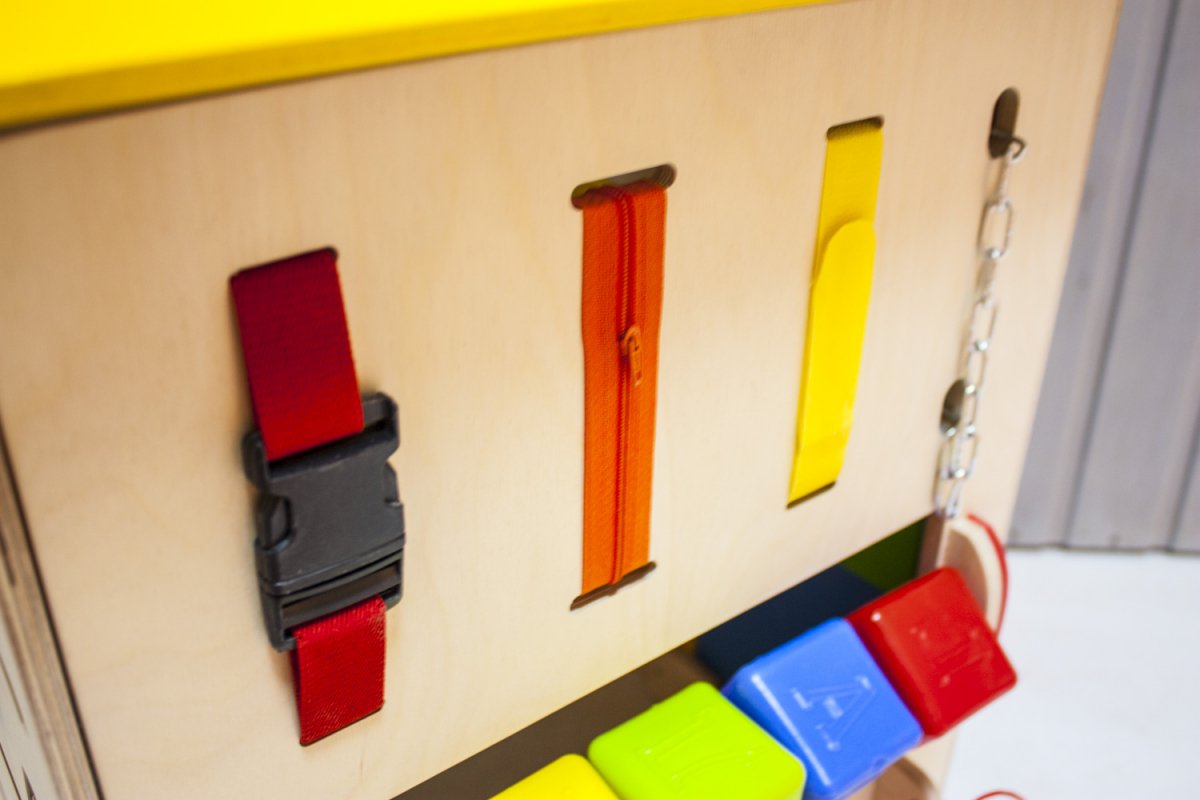 Бизиборд Дом